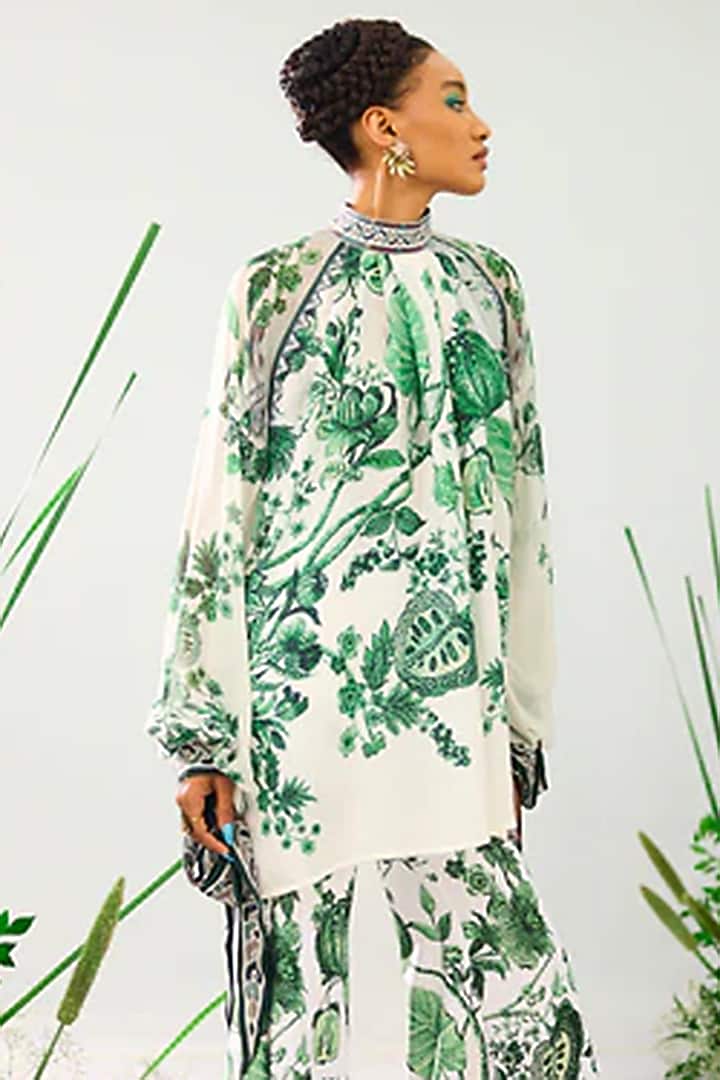 White & Emerald Green Silk Printed Tunic Set by Rajdeep Ranawat at Pernia's Pop Up Shop