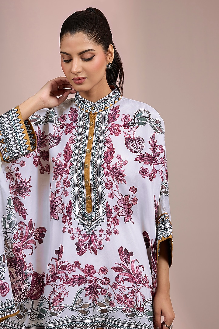 White & Raspberry Colored Silk Short Kurta Set by Rajdeep Ranawat at Pernia's Pop Up Shop