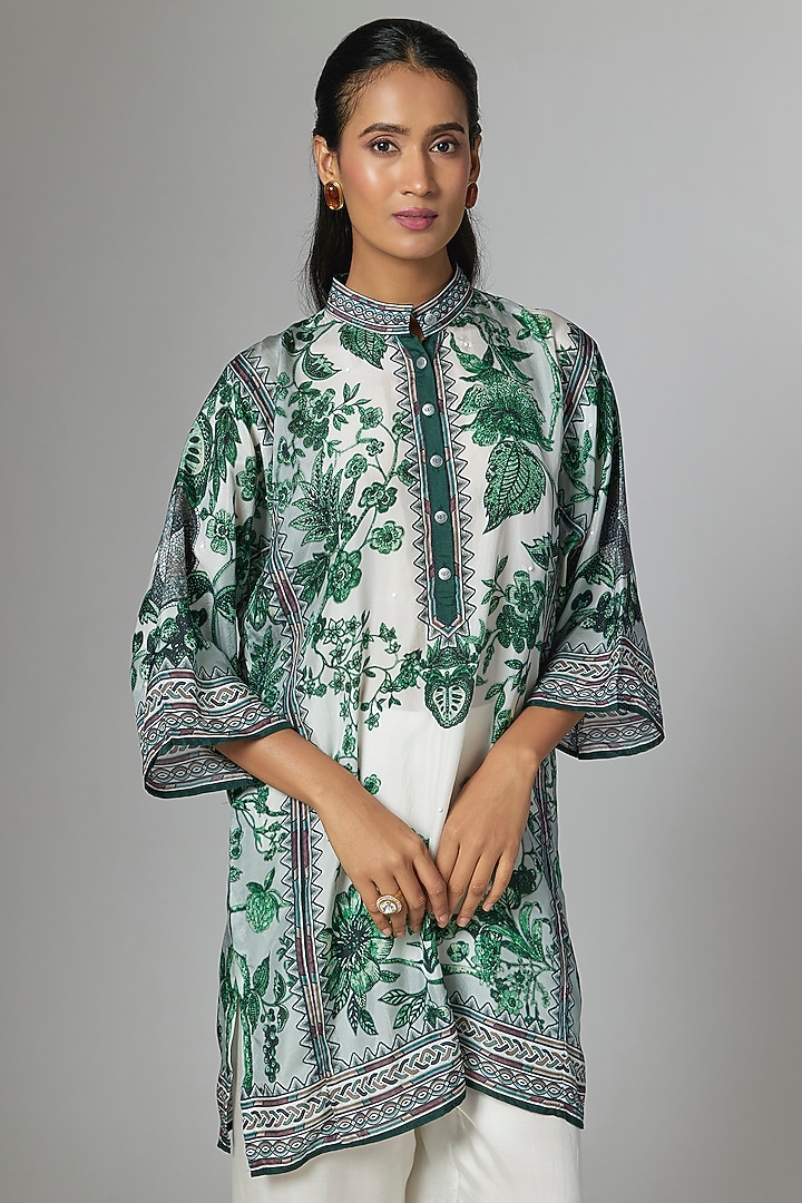 Emerald Silk Printed Kurta Set by Rajdeep Ranawat at Pernia's Pop Up Shop
