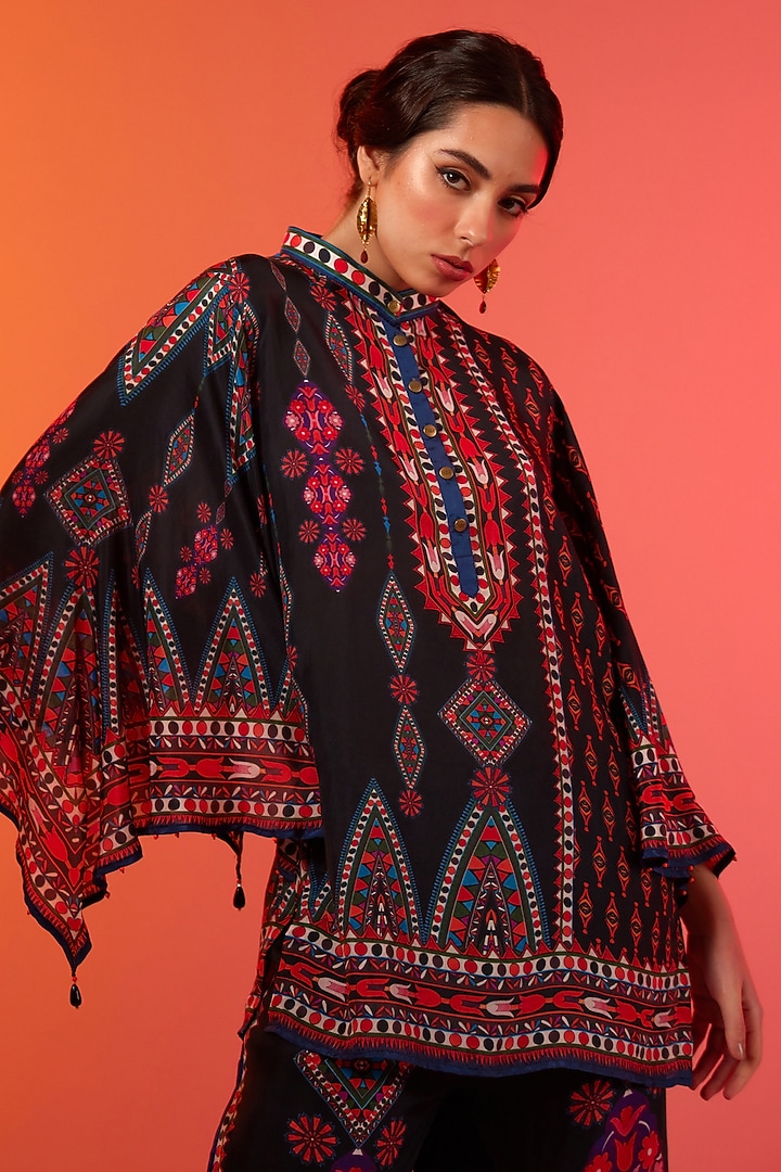 Savannah Blue Silk Printed Tunic by Rajdeep Ranawat at Pernia's Pop Up Shop