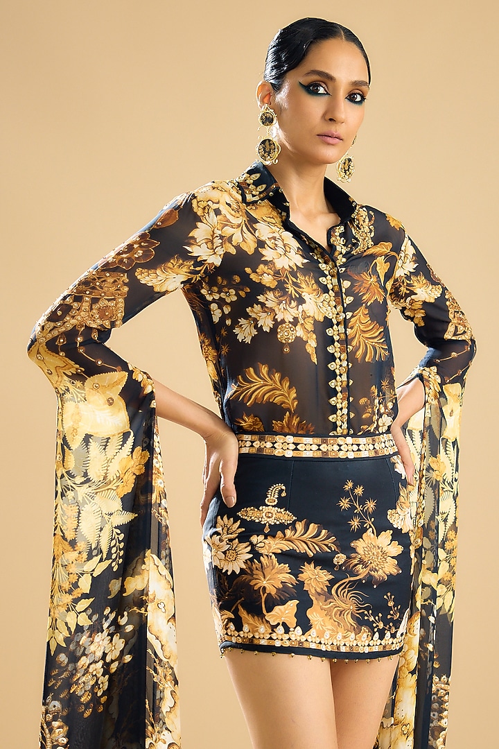 Black & Gold Poly lycra Printed Skirt Set by Rajdeep Ranawat at Pernia's Pop Up Shop