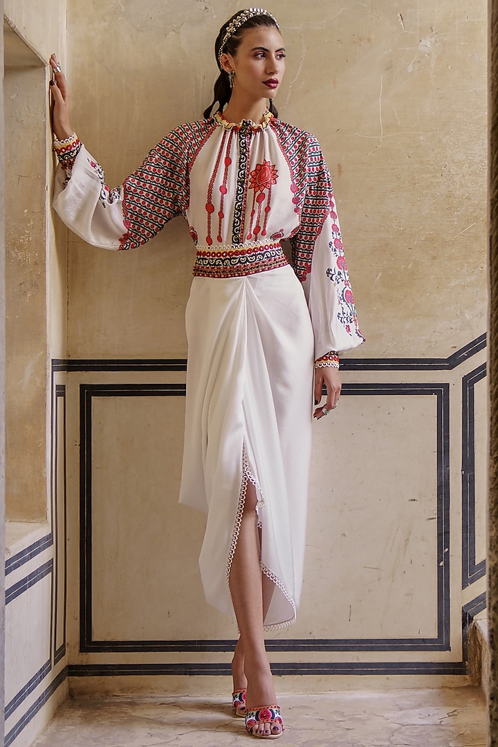 White & Red Printed Skirt Set With Embroidered Belt by Rajdeep Ranawat