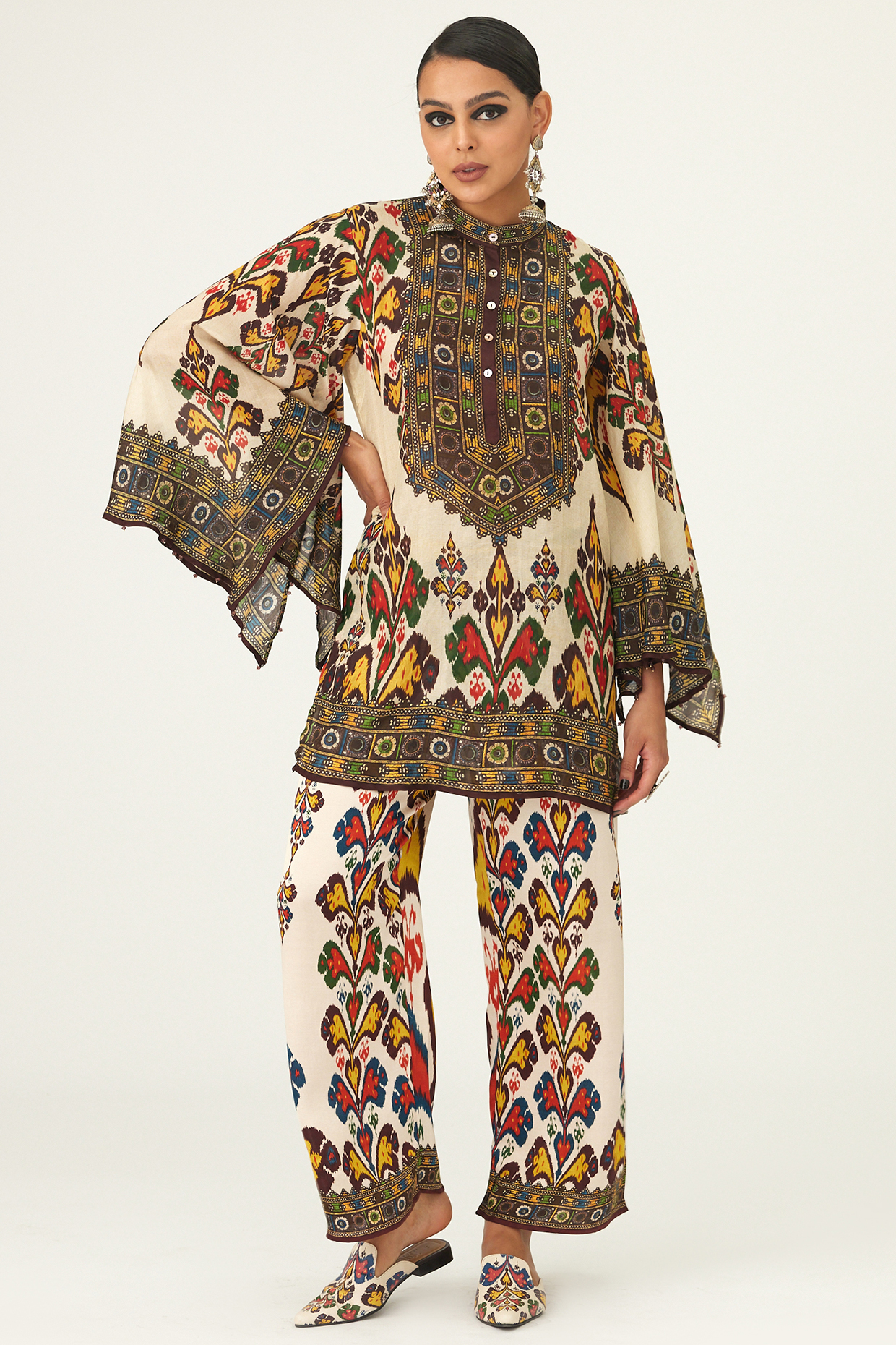 Beige Silk Printed Tunic by Rajdeep Ranawat at Pernia's Pop Up Shop