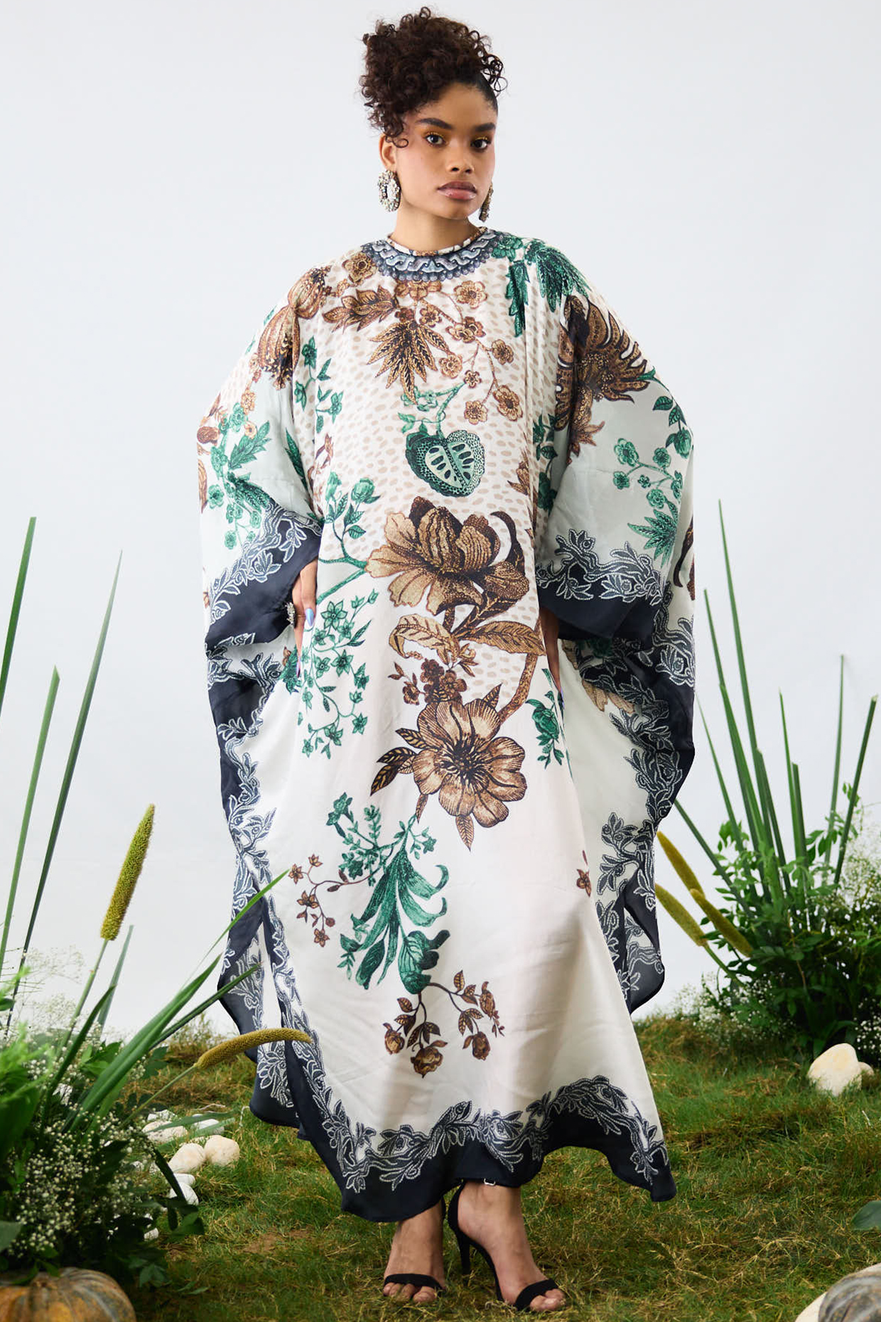 Gold & Emerald Green Silk Printed Kaftan by Rajdeep Ranawat at Pernia's Pop Up Shop