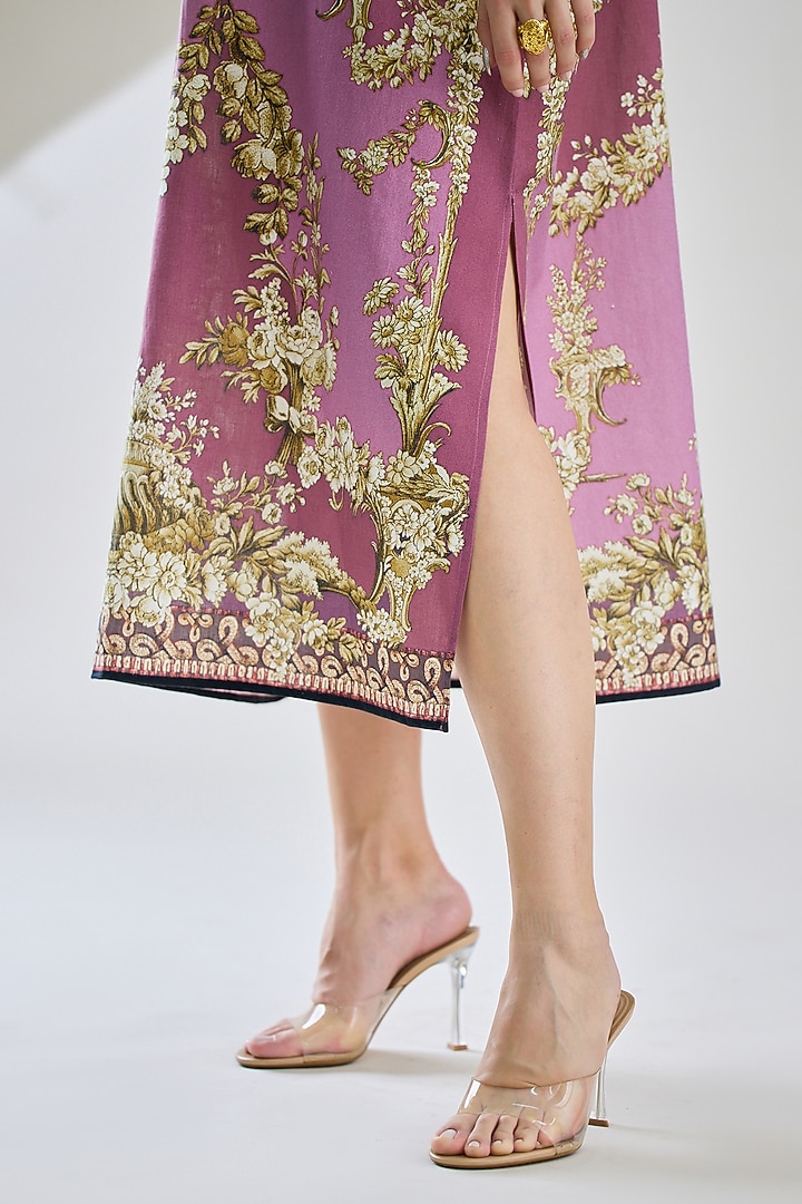 Lavender Cotton Linen Printed Kaftan by Rajdeep Ranawat at Pernia's Pop Up Shop