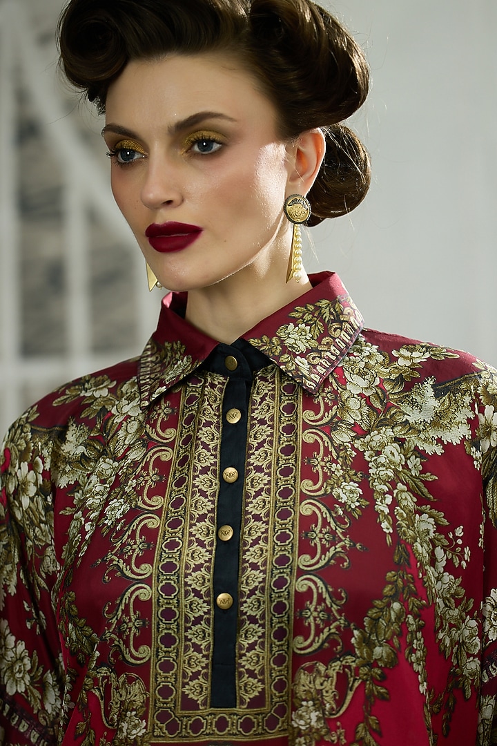 Fuchsia Silk Printed Kaftan by Rajdeep Ranawat at Pernia's Pop Up Shop