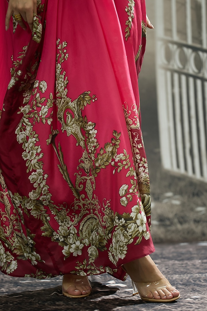 Fuchsia Silk Printed Kaftan by Rajdeep Ranawat at Pernia's Pop Up Shop