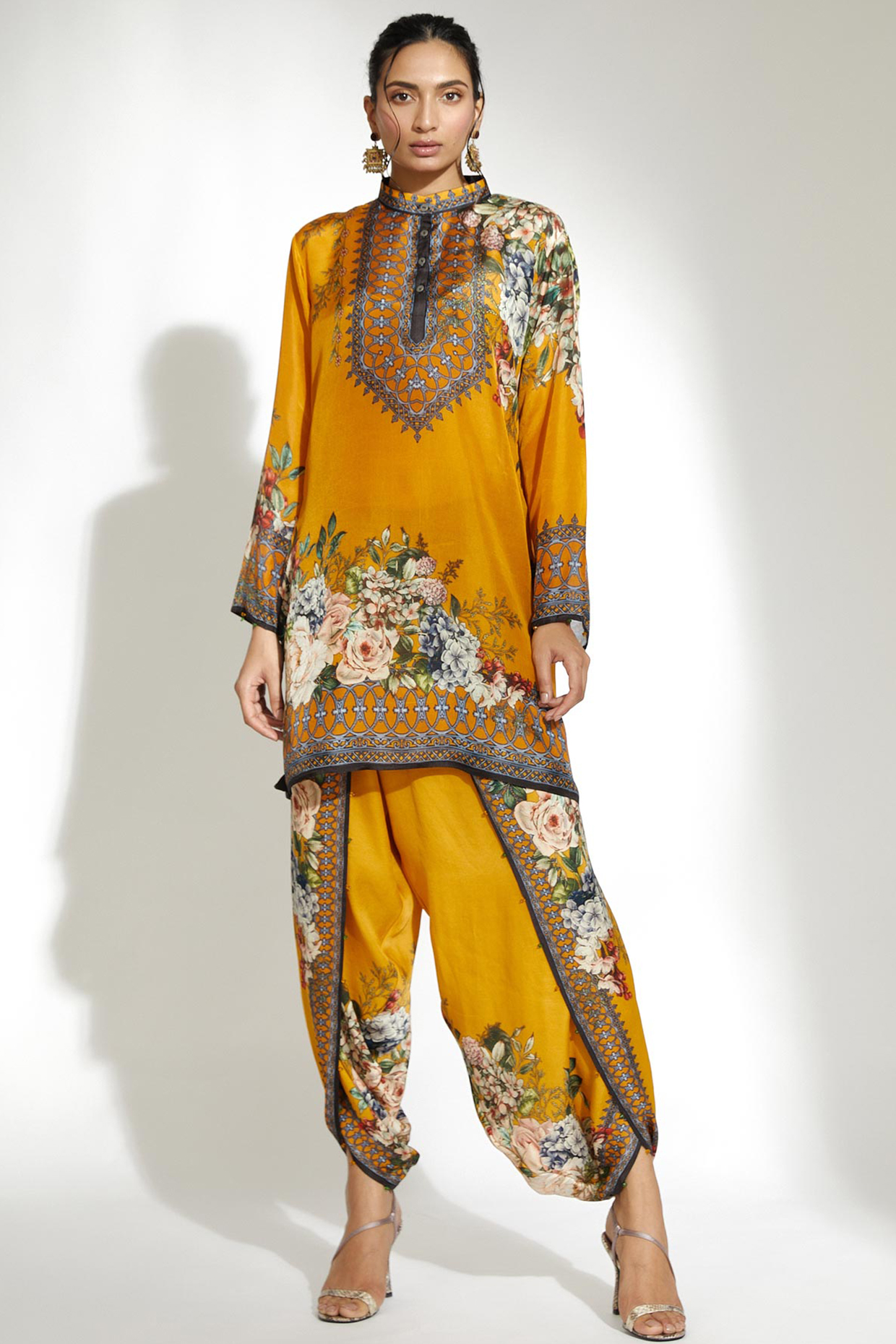 Mustard Silk Printed Short Kurta by Rajdeep Ranawat at Pernia's Pop Up Shop