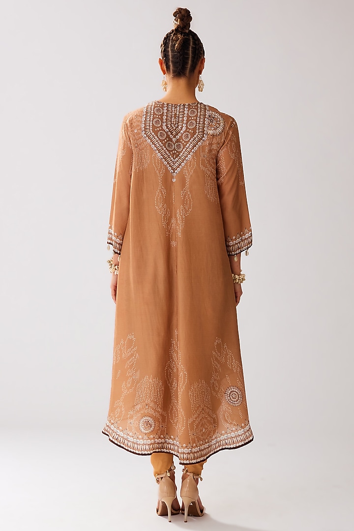 Caramel Silk Printed Tunic Set by Rajdeep Ranawat at Pernia's Pop Up Shop