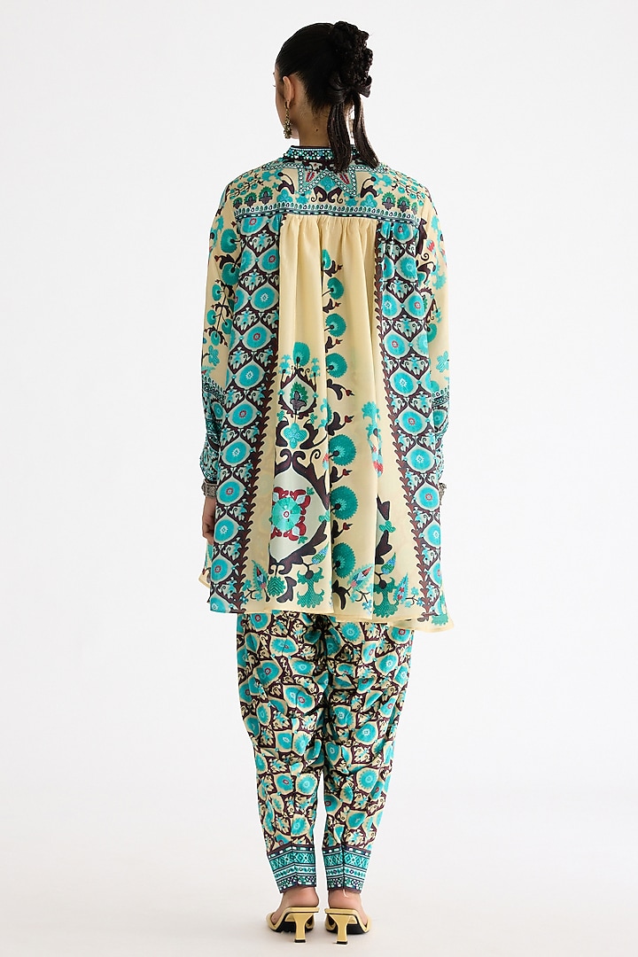 Lemon Yellow Silk Printed Tunic Set by Rajdeep Ranawat at Pernia's Pop Up Shop