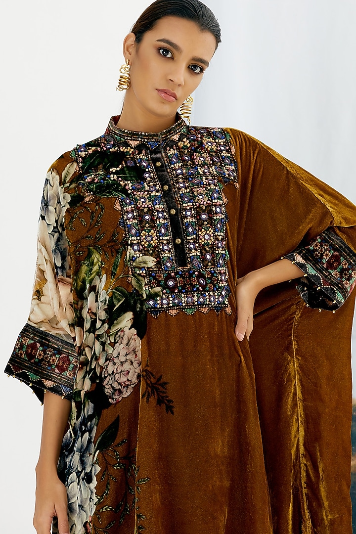 Mustard Embroidered Tunic by Rajdeep Ranawat at Pernia's Pop Up Shop