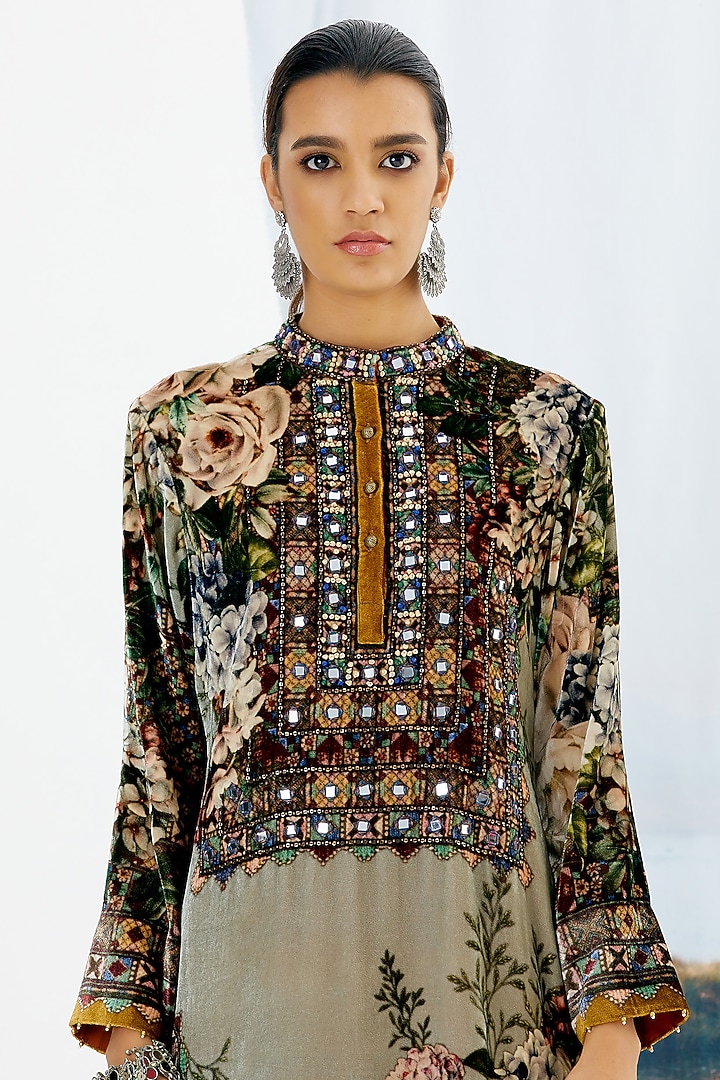 Light Sage Embroidered Tunic by Rajdeep Ranawat at Pernia's Pop Up Shop