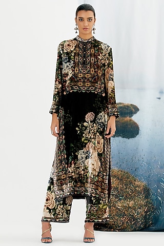 Black Embroidered Tunic by Rajdeep Ranawat
