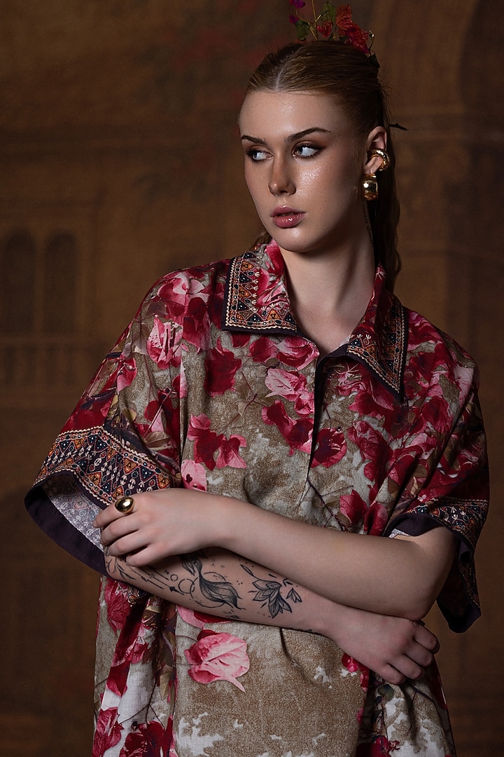 Beige & Red Cotton Linen Printed Kaftan by Rajdeep Ranawat at Pernia's Pop Up Shop