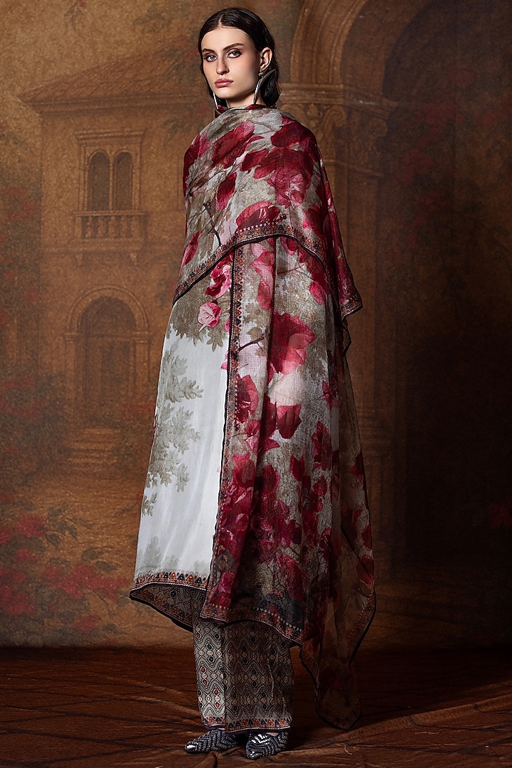 Beige & Red Kota Silk Printed Dupatta by Rajdeep Ranawat at Pernia's Pop Up Shop