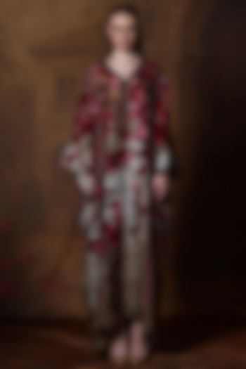 Beige & Red Silk Printed Boxy Kaftan by Rajdeep Ranawat at Pernia's Pop Up Shop