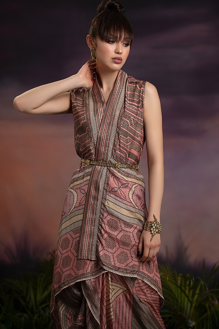 Dusty Rose Printed Skirt Set by Rajdeep Ranawat at Pernia's Pop Up Shop