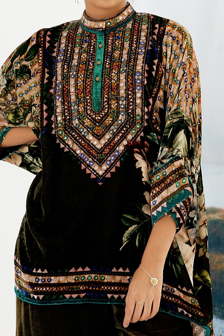 Olive Green Embroidered Tunic by Rajdeep Ranawat at Pernia's Pop Up Shop