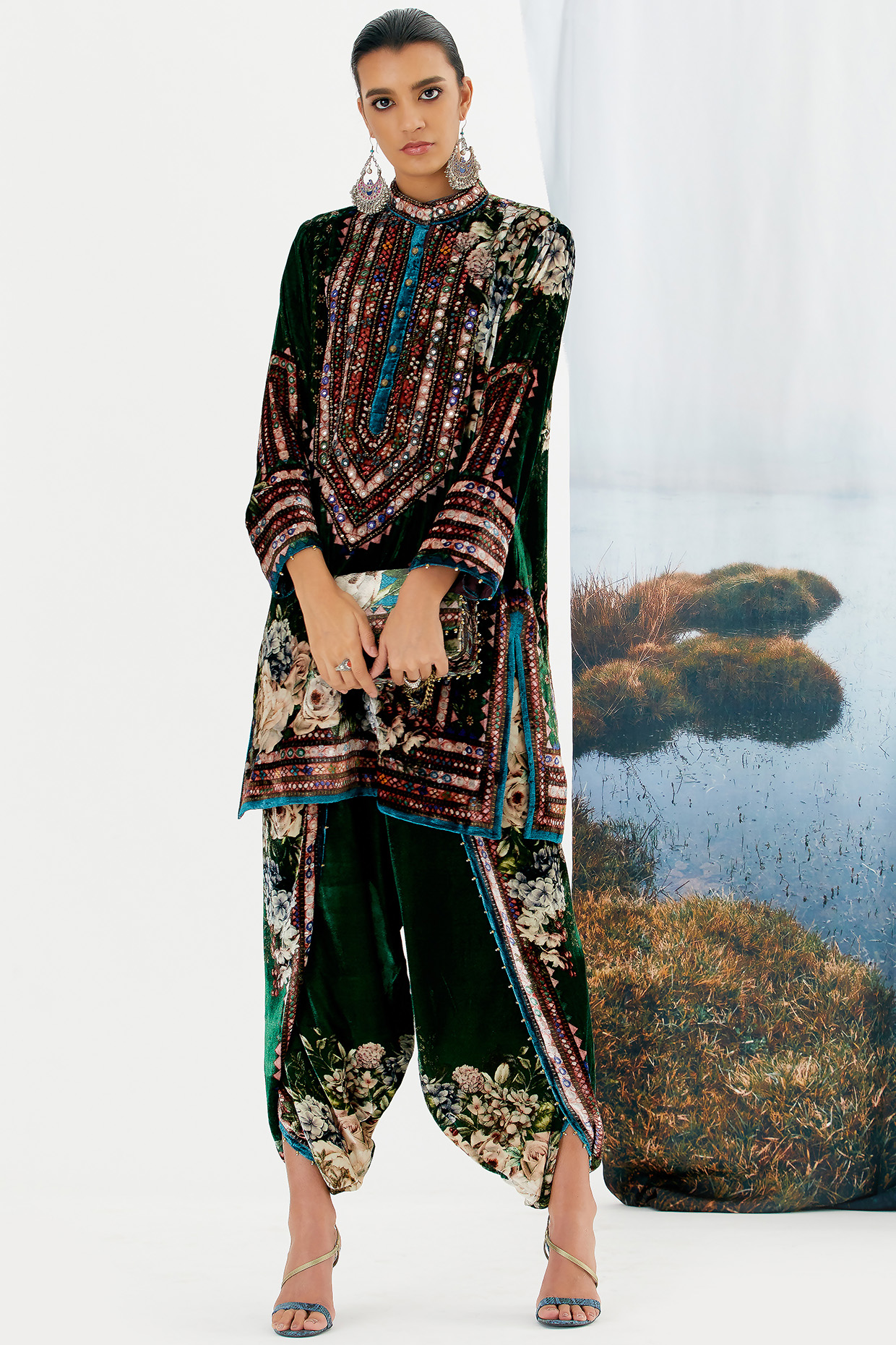 Emerald Green Printed Kurta by Rajdeep Ranawat at Pernia's Pop Up Shop