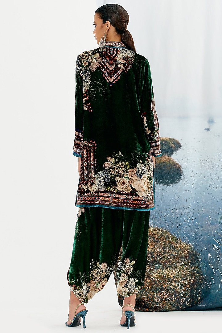 Emerald Green Printed Dhoti Pants by Rajdeep Ranawat at Pernia's Pop Up Shop