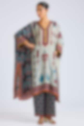 Egg-Shell White Silk Printed Tunic Set by Rajdeep Ranawat at Pernia's Pop Up Shop