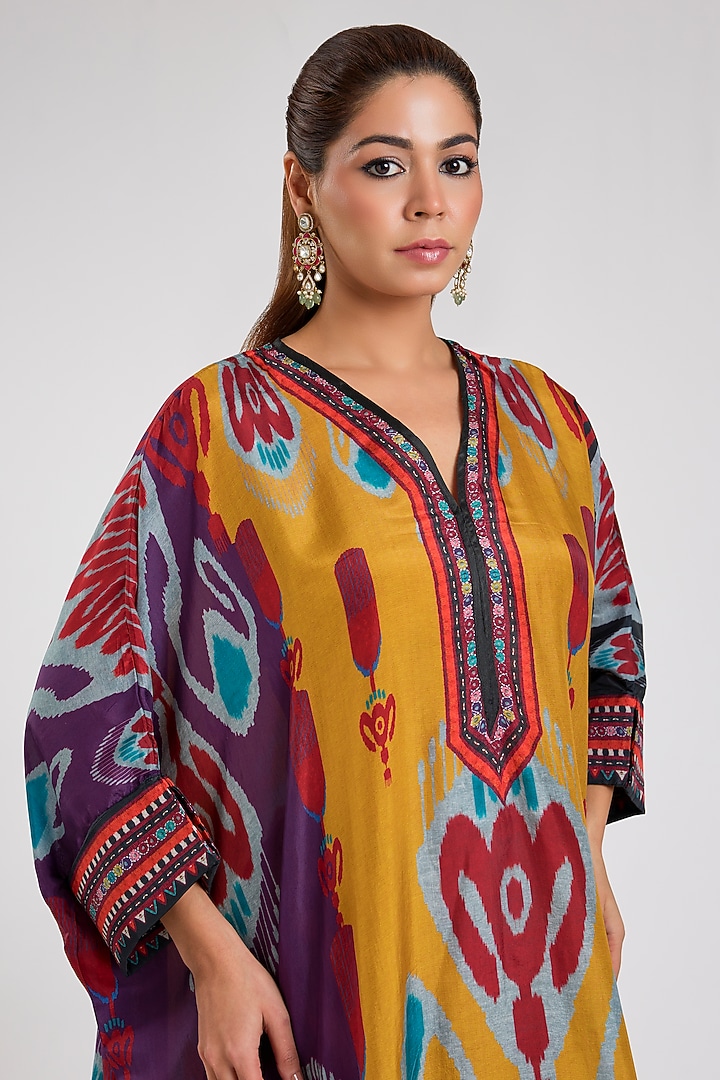 Mustard Silk Printed Tunic Set by Rajdeep Ranawat at Pernia's Pop Up Shop