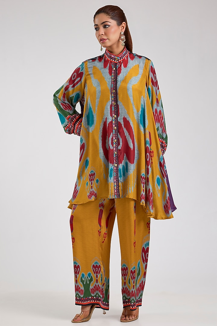 Mustard Silk Printed Tunic Set by Rajdeep Ranawat at Pernia's Pop Up Shop