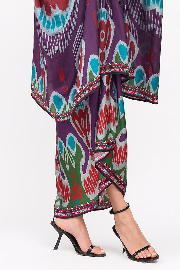 Purple Silk Printed Kaftan Set by Rajdeep Ranawat at Pernia's Pop Up Shop