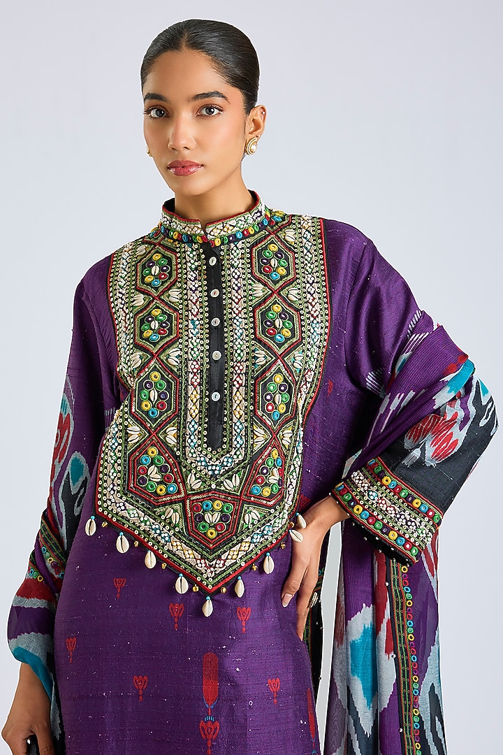 Purple Silk Dupion Printed Kurta Set by Rajdeep Ranawat at Pernia's Pop Up Shop