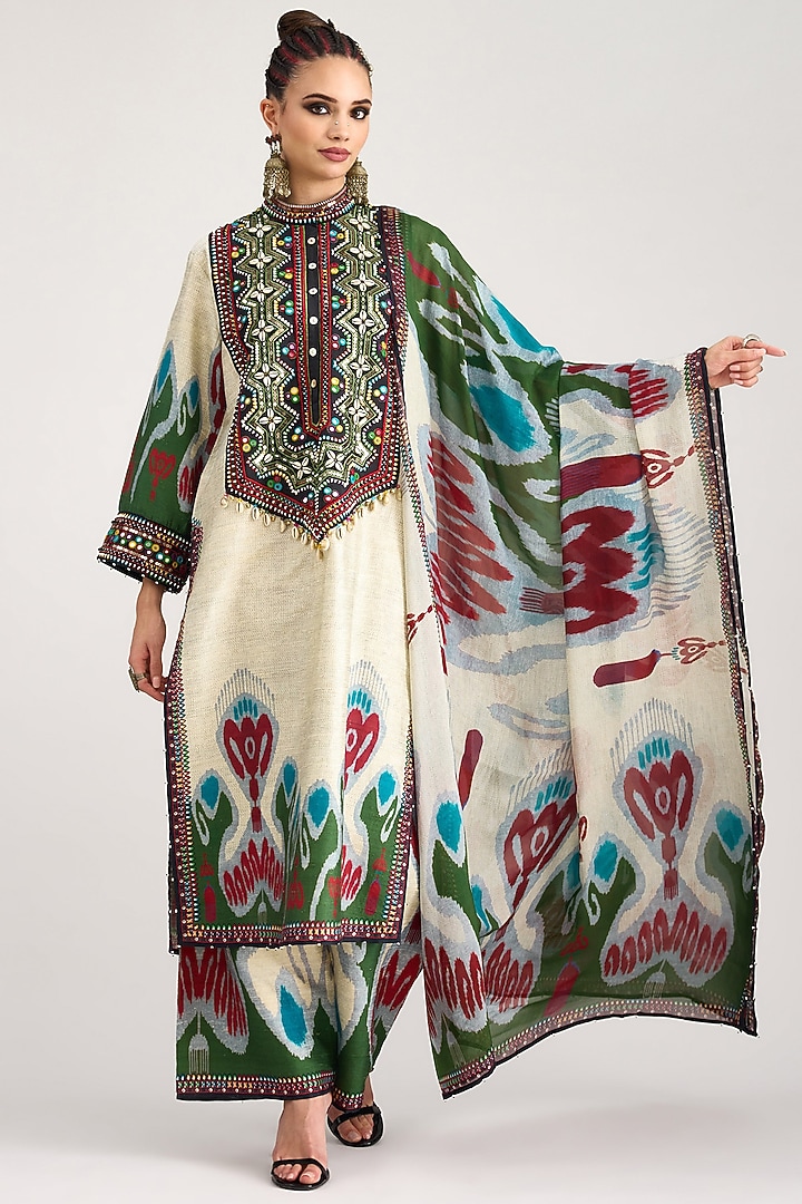 Eggshell Silk Embroidered & Printed Kurta Set by Rajdeep Ranawat at Pernia's Pop Up Shop
