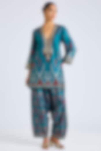 Turquoise Silk Printed Tunic Set by Rajdeep Ranawat at Pernia's Pop Up Shop