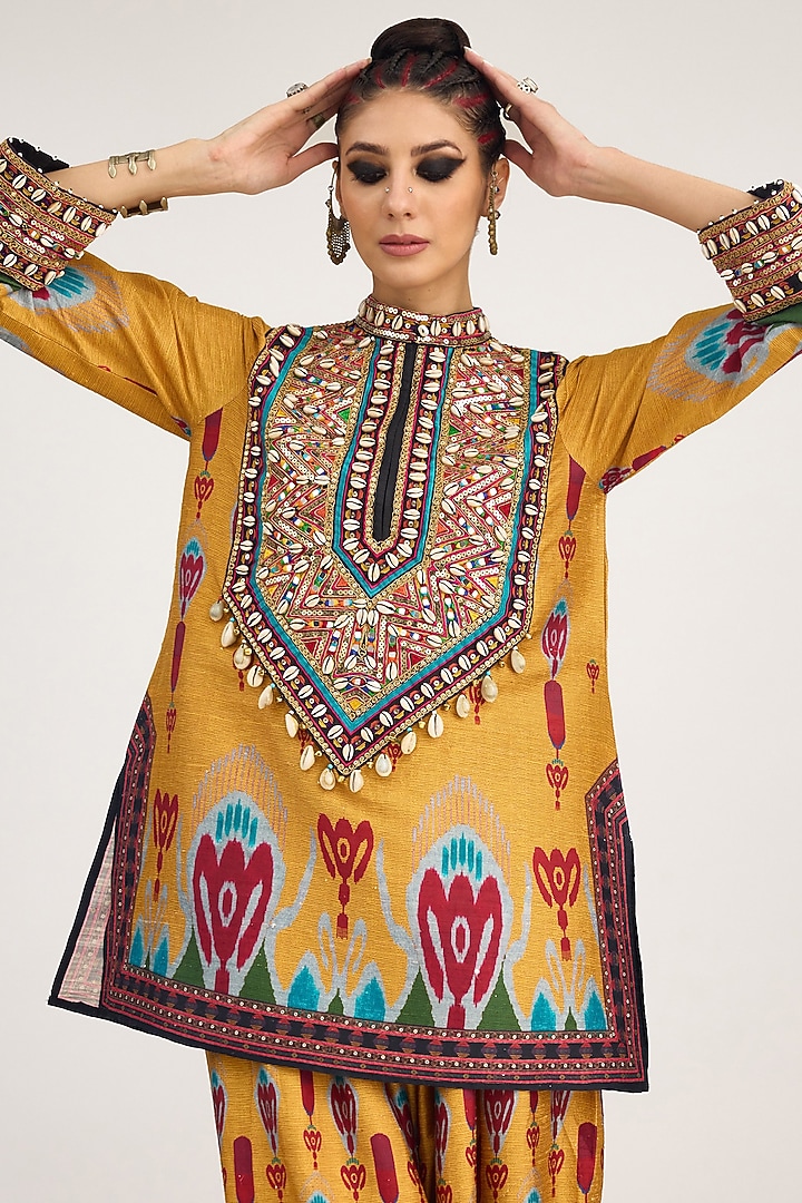 Mustard & Multi-Colored Dupion Silk Printed Short Kurta Set by Rajdeep Ranawat at Pernia's Pop Up Shop