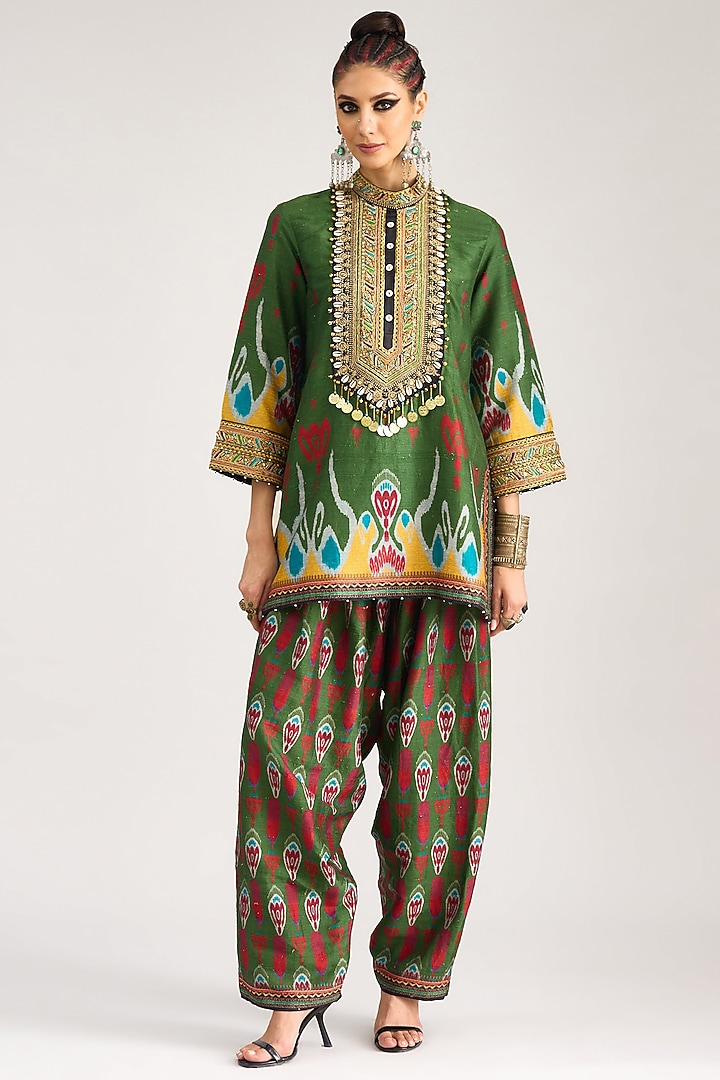 Emerald Green Dupion Silk Printed Tunic Set by Rajdeep Ranawat at Pernia's Pop Up Shop