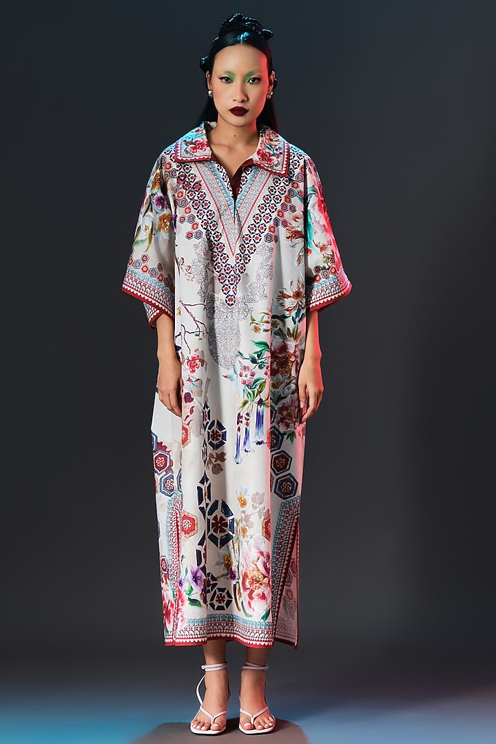 Beige Cotton Poplin Printed Kaftan by Rajdeep Ranawat at Pernia's Pop Up Shop