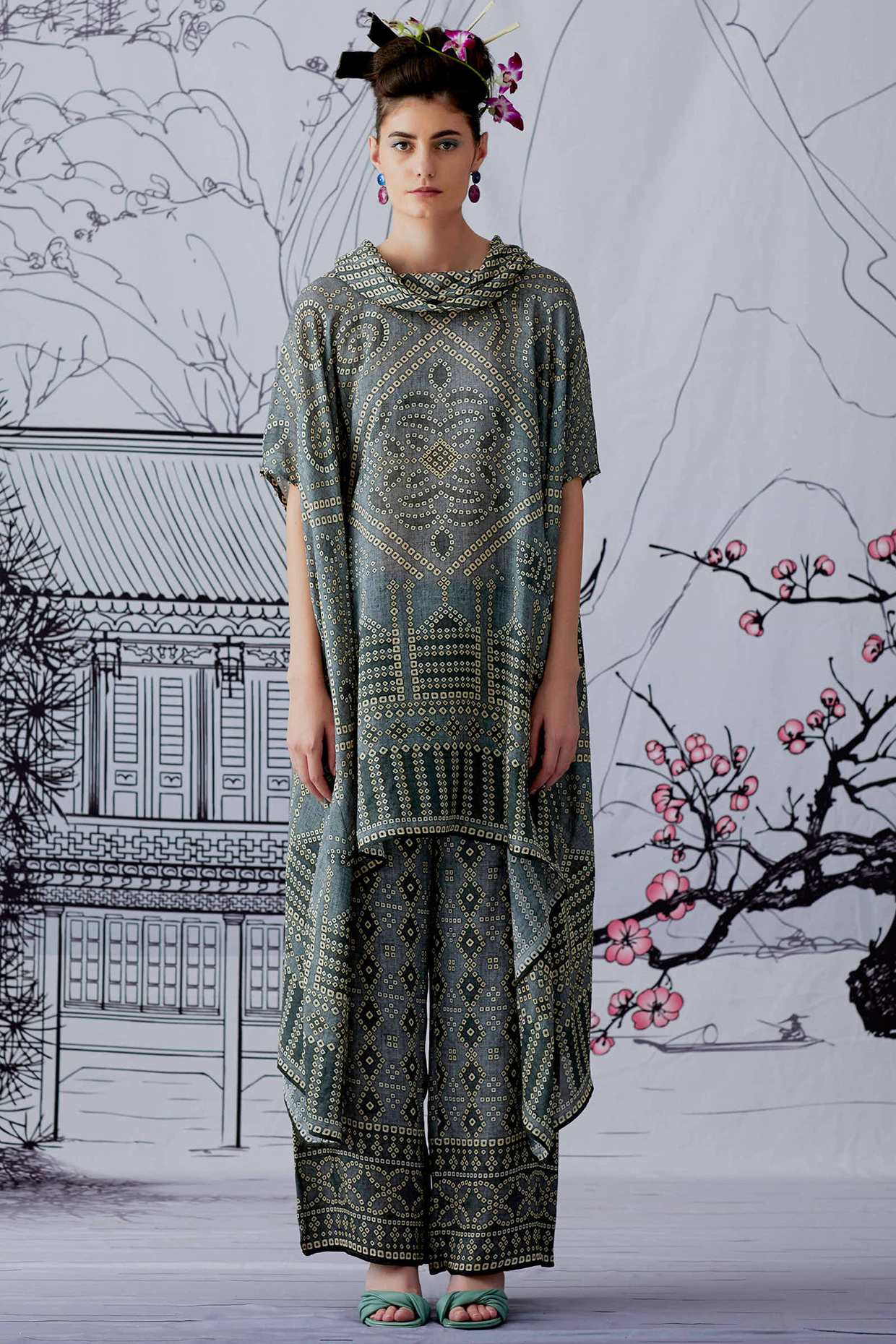 Charcoal Draped Tunic Set by Rajdeep Ranawat at Pernia's Pop Up Shop