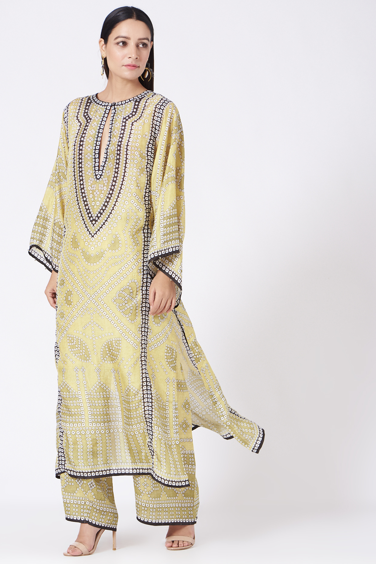 Yellow Silk Printed Tunic by Rajdeep Ranawat at Pernia's Pop Up Shop