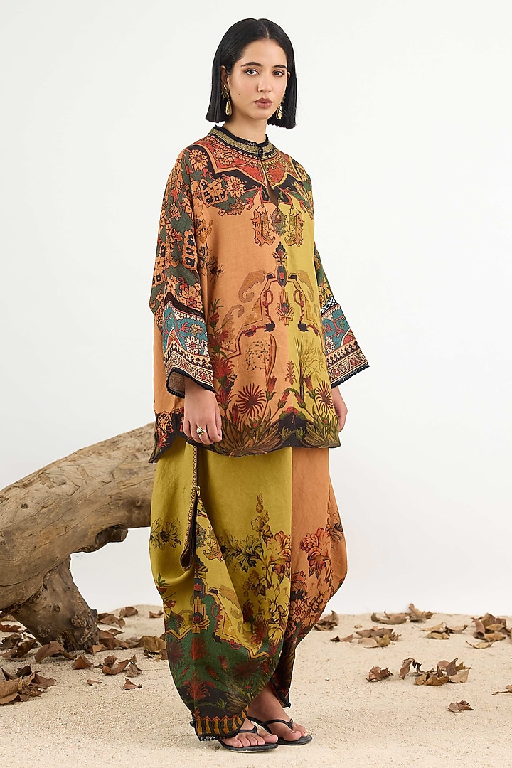 Caramel & Anise Linen Printed Tunic by Rajdeep Ranawat at Pernia's Pop Up Shop