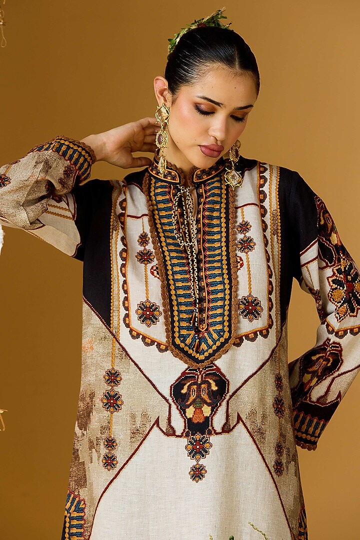 Beige & Black Linen Printed Tunic by Rajdeep Ranawat at Pernia's Pop Up Shop