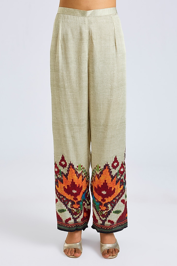 Eggshell & Orange Silk Printed Short Kurta Set by Rajdeep Ranawat at Pernia's Pop Up Shop