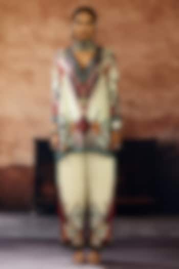Eggshell & Brick Red Silk Printed Kurta Set by Rajdeep Ranawat at Pernia's Pop Up Shop