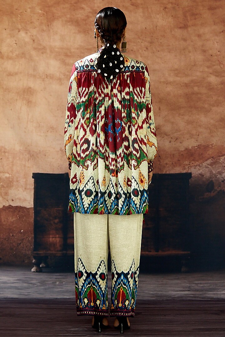 Eggshell Silk Printed Tunic Set by Rajdeep Ranawat at Pernia's Pop Up Shop