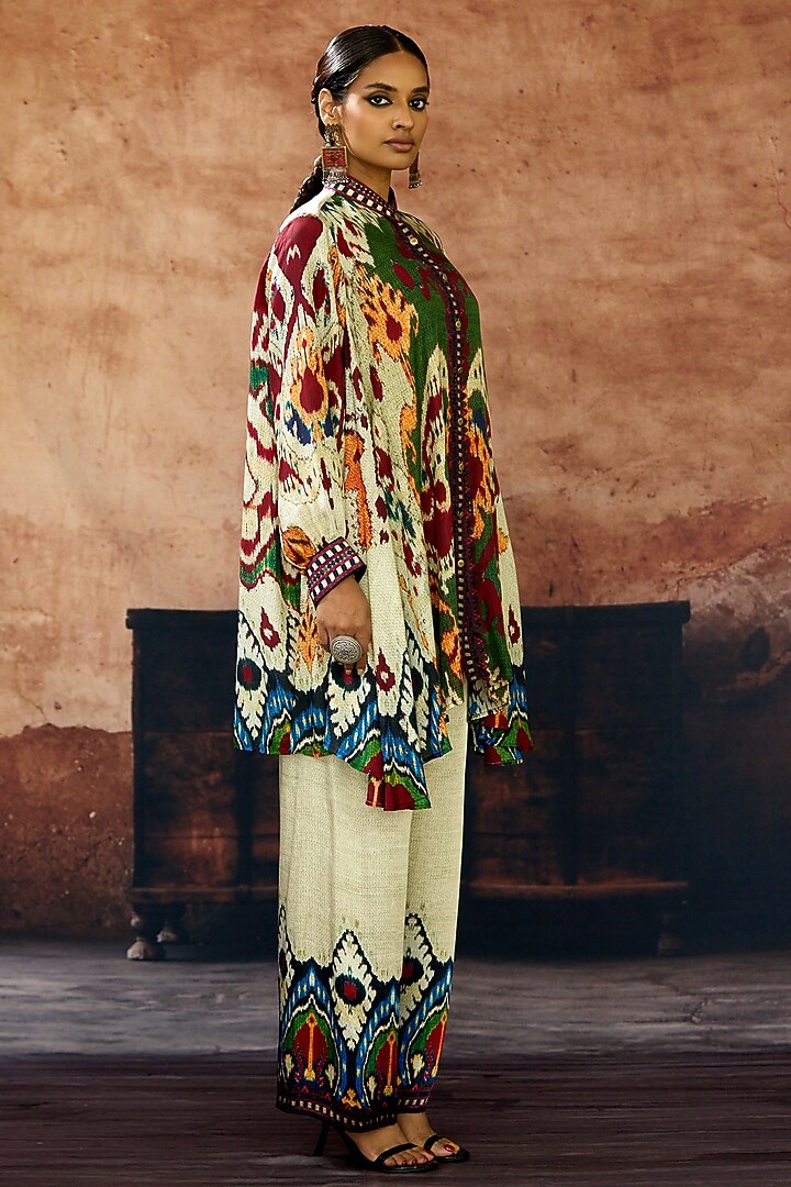 Eggshell Silk Printed Tunic Set by Rajdeep Ranawat at Pernia's Pop Up Shop
