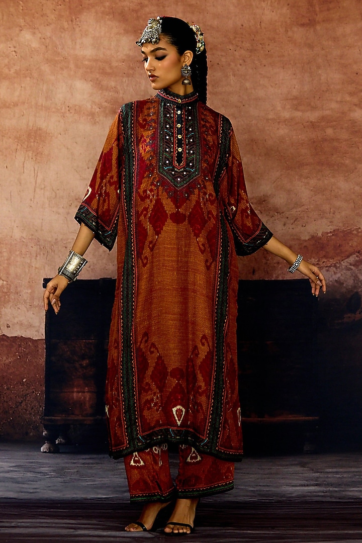Mustard Silk Paneled Tunic Set by Rajdeep Ranawat at Pernia's Pop Up Shop