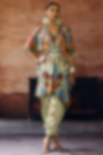 Beige-Orange Silk Printed Kaftan Set by Rajdeep Ranawat at Pernia's Pop Up Shop