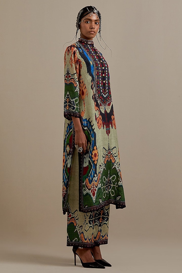 Eggshell & Brick Red Silk Printed Kurta Set by Rajdeep Ranawat at Pernia's Pop Up Shop
