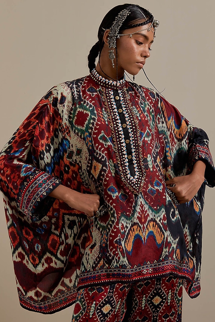 Red-Black Silk Printed Kimono Tunic Set by Rajdeep Ranawat at Pernia's Pop Up Shop