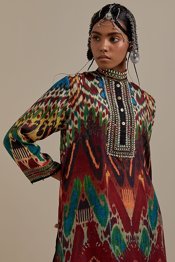 Maroon & Multi-Colored Silk Printed High-Low Tunic Set by Rajdeep Ranawat at Pernia's Pop Up Shop
