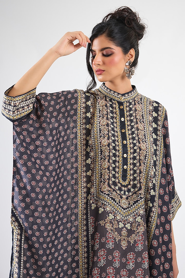 Burgundy Silk & Modal Printed Tunic Set by Rajdeep Ranawat at Pernia's Pop Up Shop