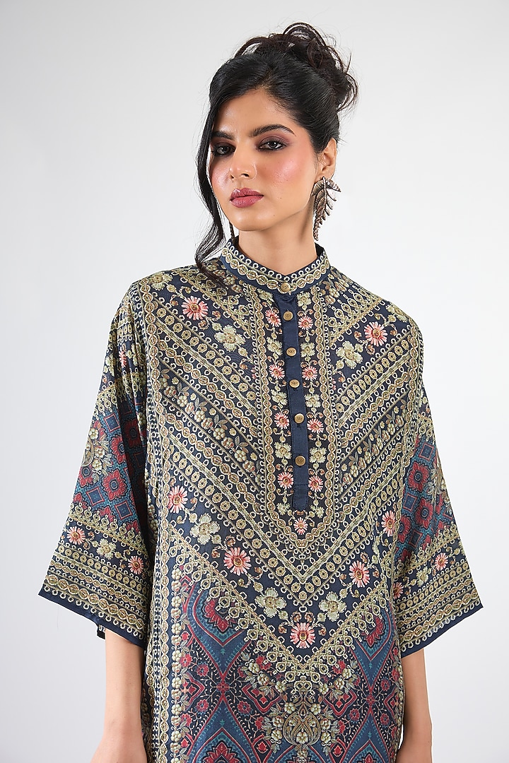 Burgundy Silk & Modal Printed Tunic Set by Rajdeep Ranawat at Pernia's Pop Up Shop
