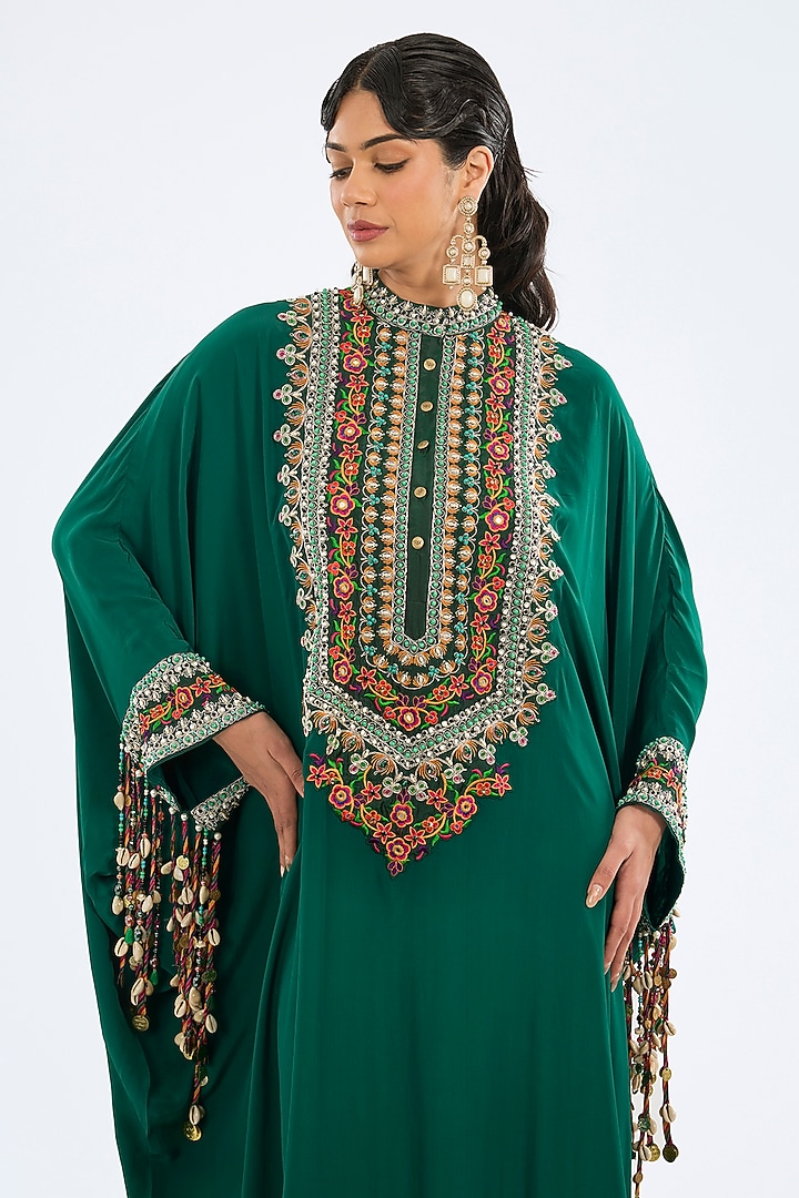 Emerald Green Bemberg Crepe Embroidered Kaftan Set by Rajdeep Ranawat at Pernia's Pop Up Shop